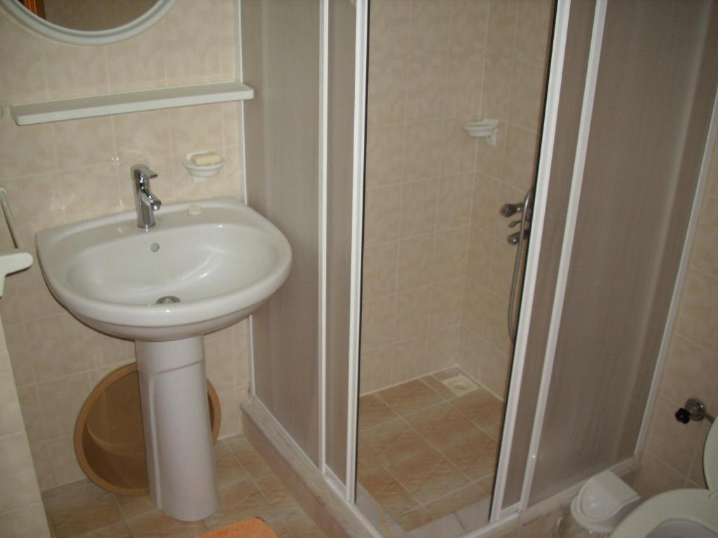 Cesme Vural Apart Hotel Esterno foto