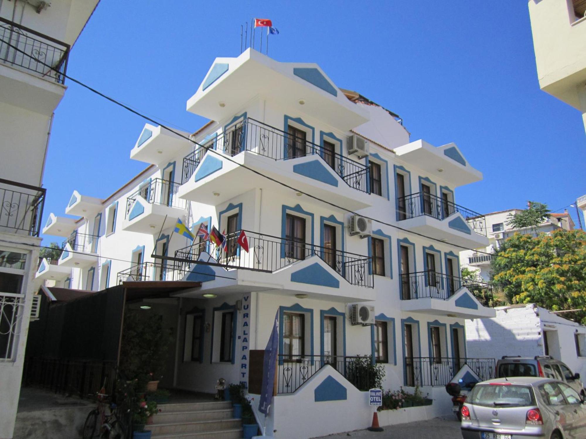 Cesme Vural Apart Hotel Esterno foto