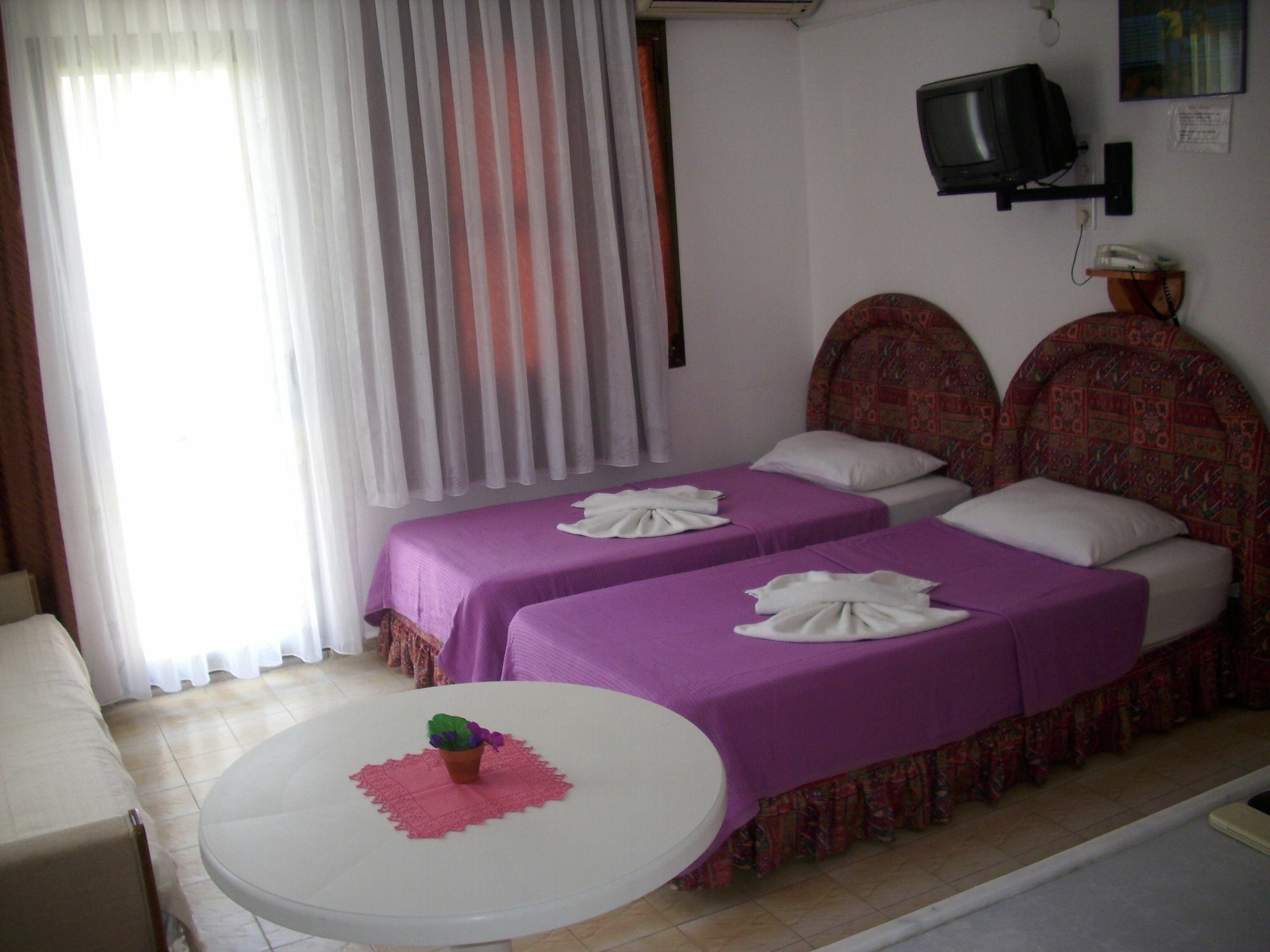 Cesme Vural Apart Hotel Esterno foto